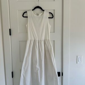 Uniqlo White Sleeveless Dress